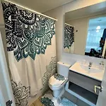 Acogedor Home Studio